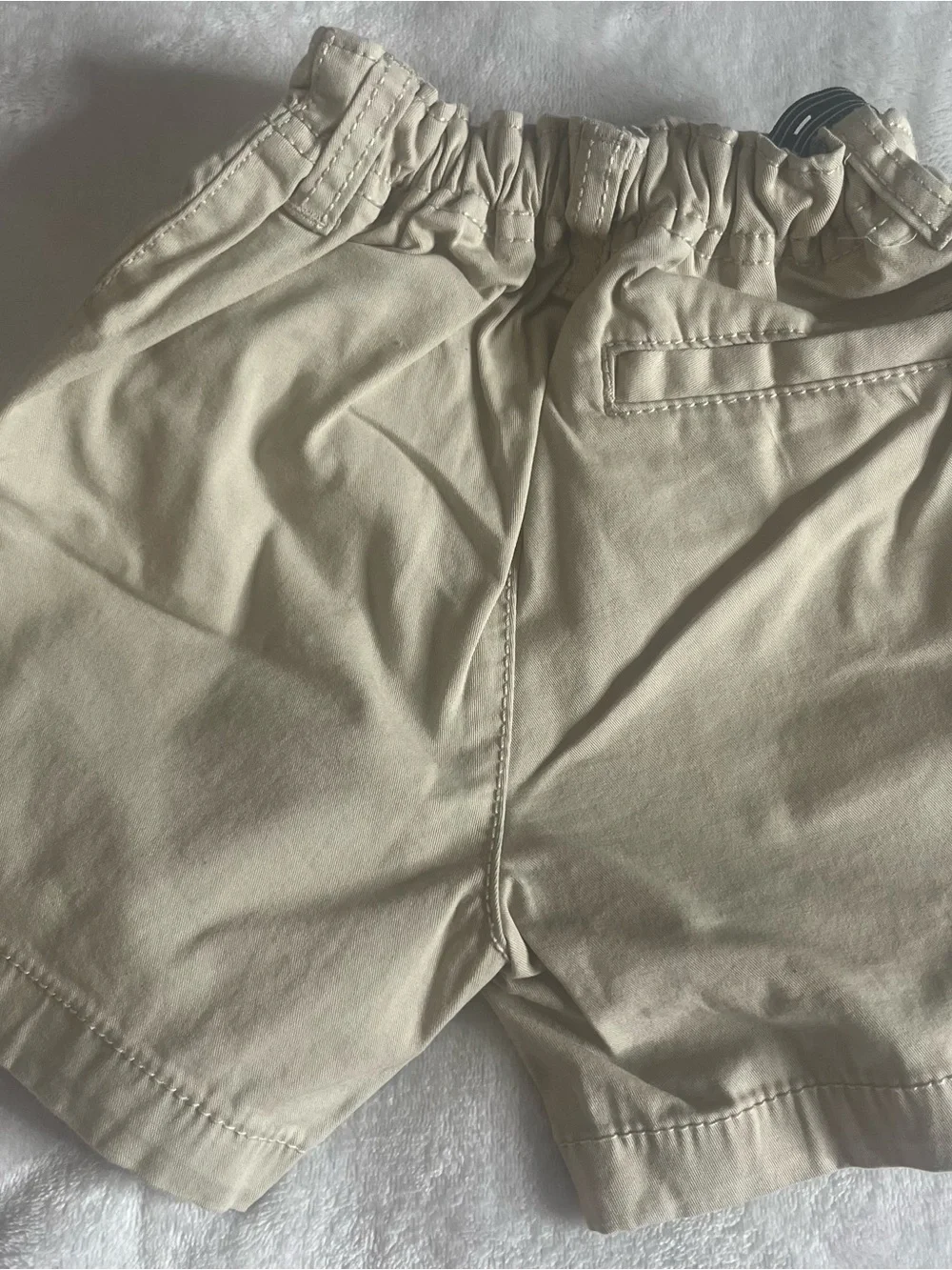 Osh Kosh B’gosh Toddler Boys Khaki Stretch Chino Shorts Sz 24M